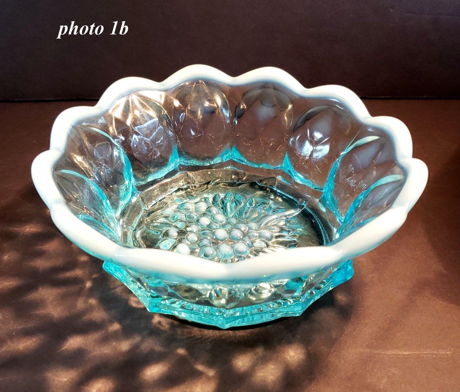 FENTONBLUE OPALESCENT CANDYDISHBOWL GRAPEandDIAMONDPATTERN Fenton