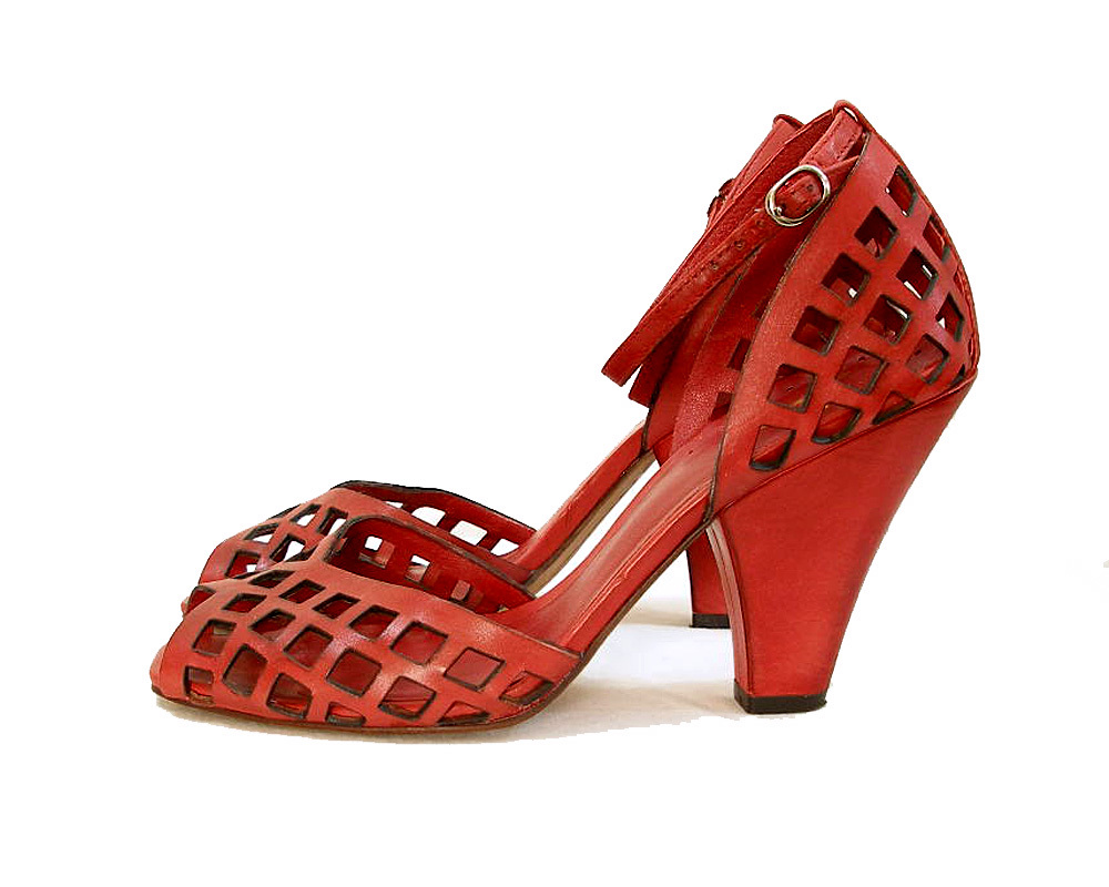 Primary image for Vince Camuto Red Coral Cage Heels U.S. 7B Ankle Strap Sandals