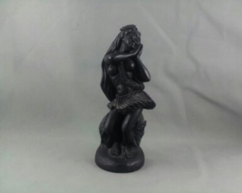 Vintage Hip Original Figurine - Happy Hula Girl - Made with Lava  - $45.00