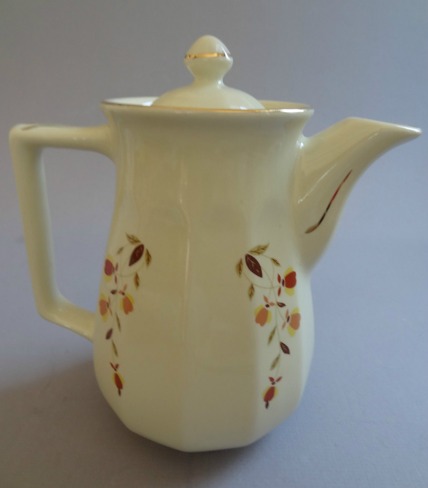 Jewel Tea/Autumn Leaf Hall China Bellevue Coffee Pot NALCC 2003 Hall