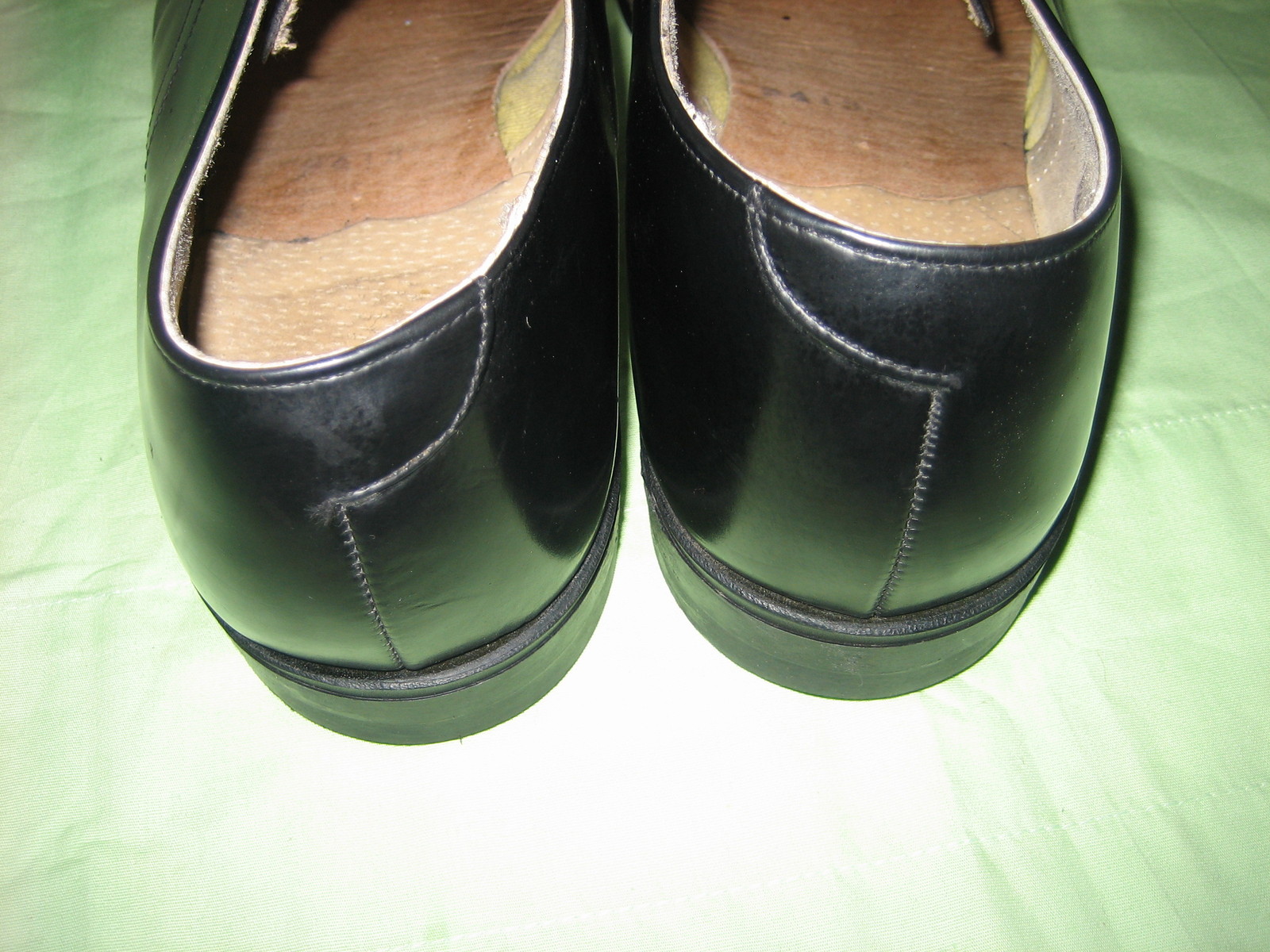 WOLVERINE WORLD WIDE INC.Mens Black Leather Oxford Work Service Shoes