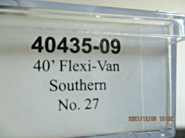 Trainworx Stock # 40435-08 to -09 Southern 40' Flexi-Van Trailer N-Scale image 9