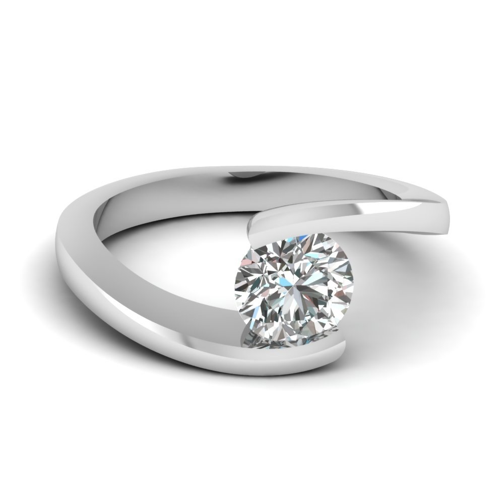 0.90 Ct Round Cut D-Color Sim Diamond Central Twist Solitaire Engagement Ring
