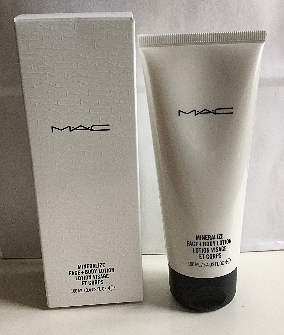 MAC Mineralize Face + Body Lotion Moisturizer Complete Hydration M.A.C Skin Care Moisturizers