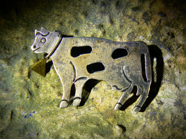 EGYPTIAN GODDESS HATHOR GREAT PROVIDER Sterling Sacred Cow Brooch izida ... - $303.00