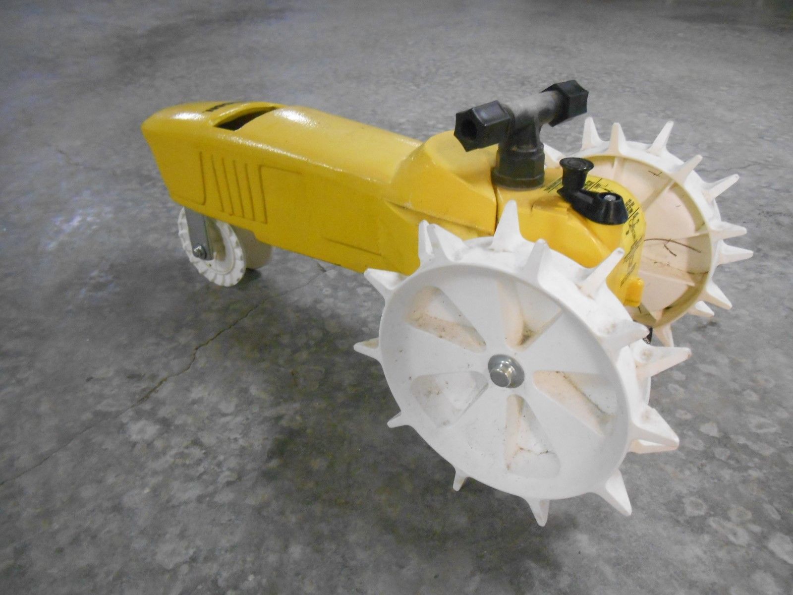 Old Vintage Nelson Traveling Lawn Sprinkler Tractor Yellow Gardening