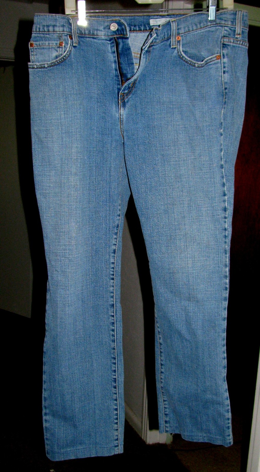 Primary image for Faded Blue Jeans Levi Straus Straight Leg 505 Size 14L
