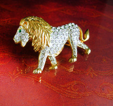 Rhinestone LION brooch Vintage gold Jeweled King of Beast for your shirt... - $45.00