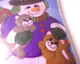 Snowman With Kittens Cats Winter Felt Kit NEW SEALED Christmas Wall Deco... - $24.70