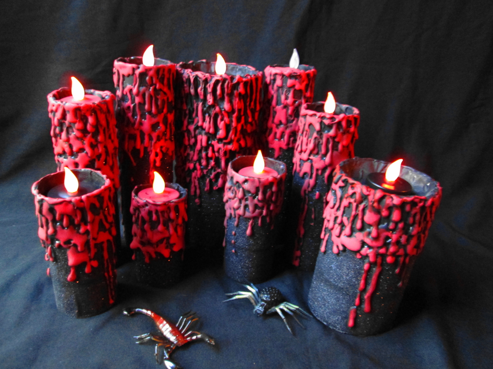Halloween Flameless Blood Drip Black Glitter Candles Set Display w
