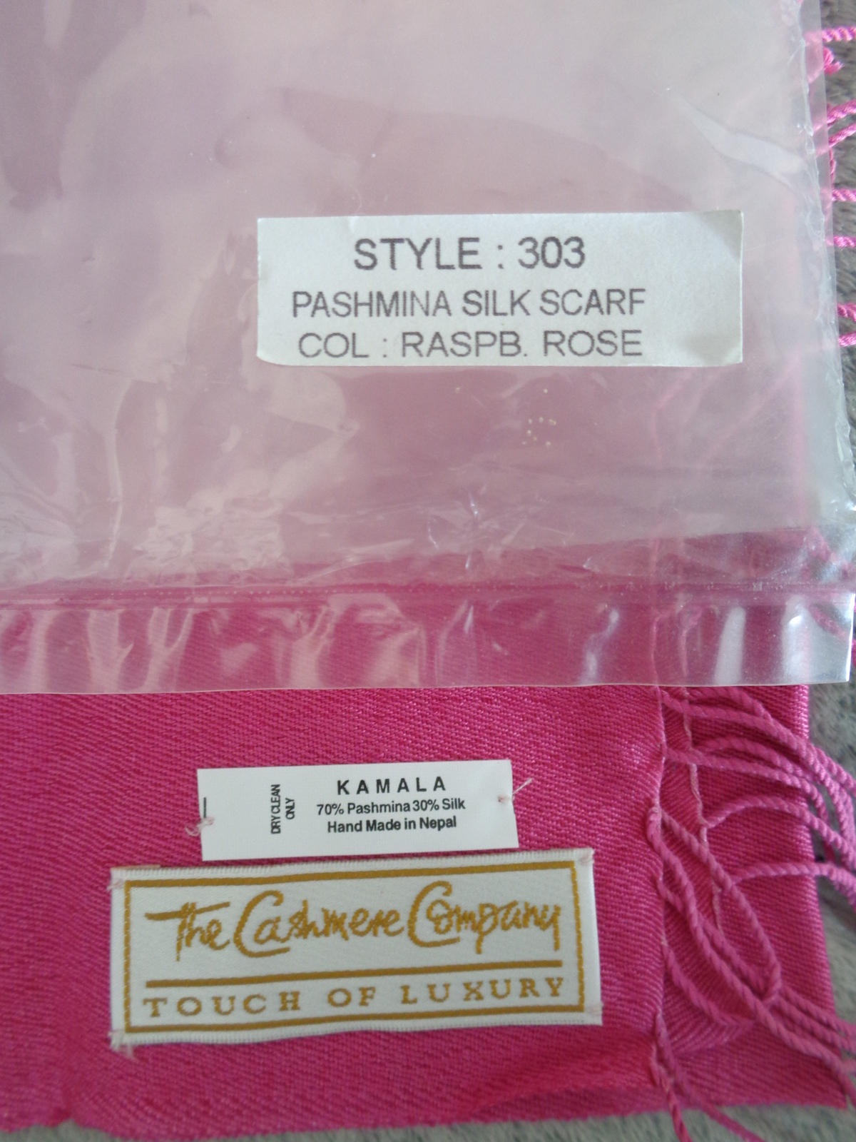 The Cashmere Company Pashmina Scarf Shawl Wrap Style 303 Raspberry Rose