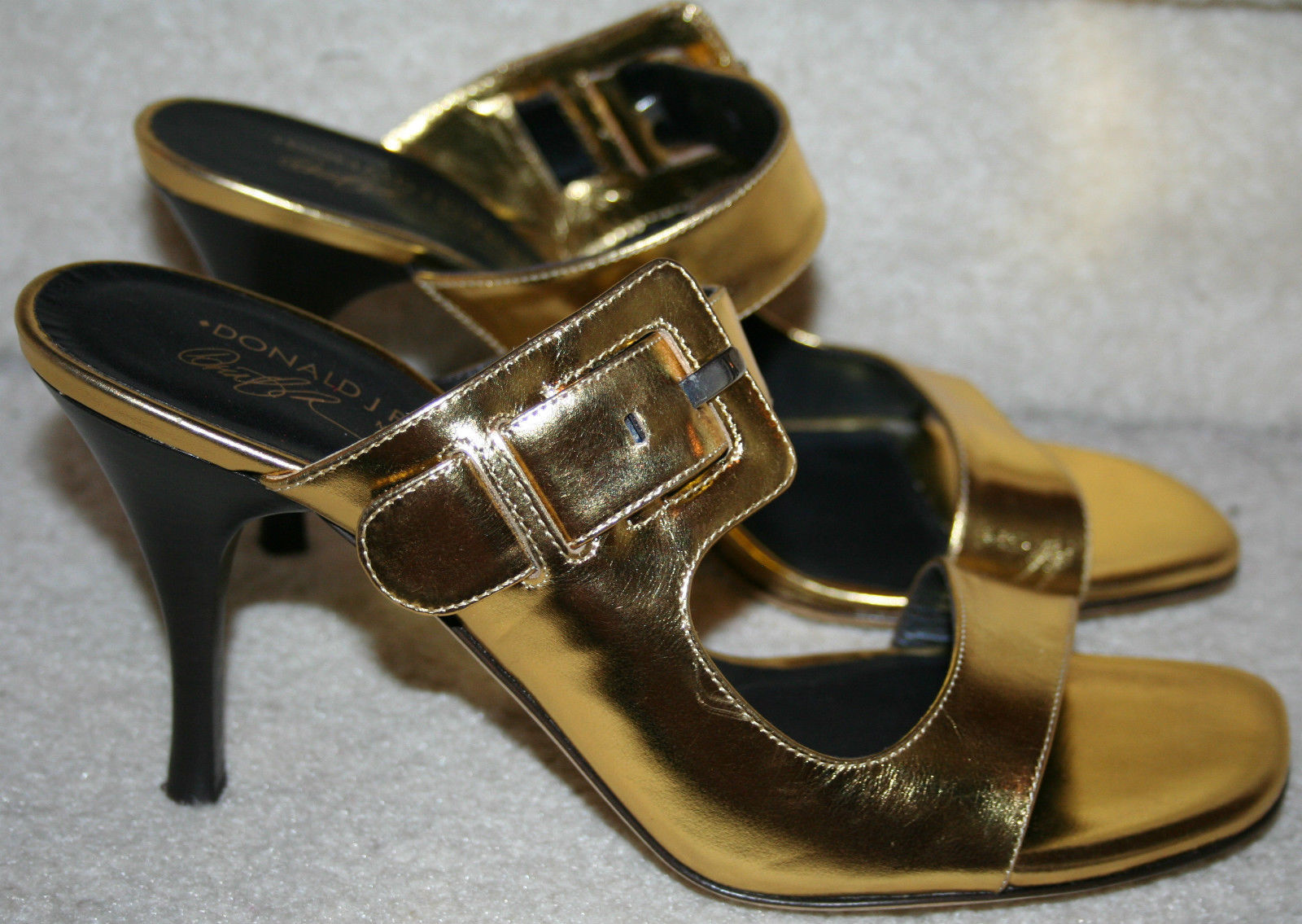 donald pliner gold sandals