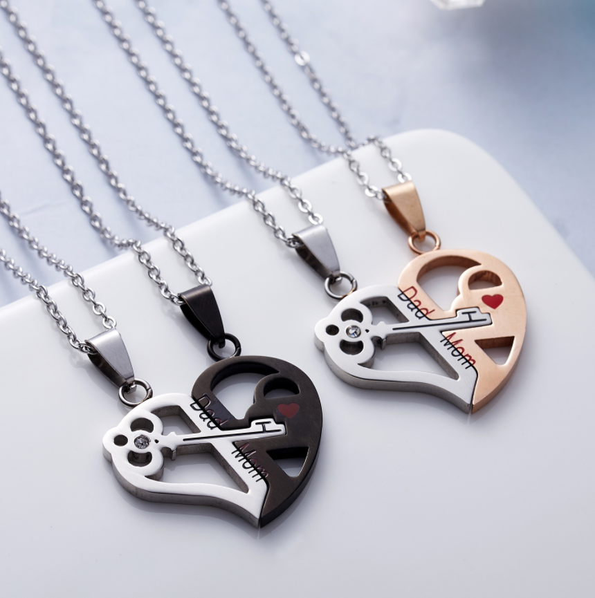 2-piece puzzle necklace couple pendant necklace broken heart women men gift frie