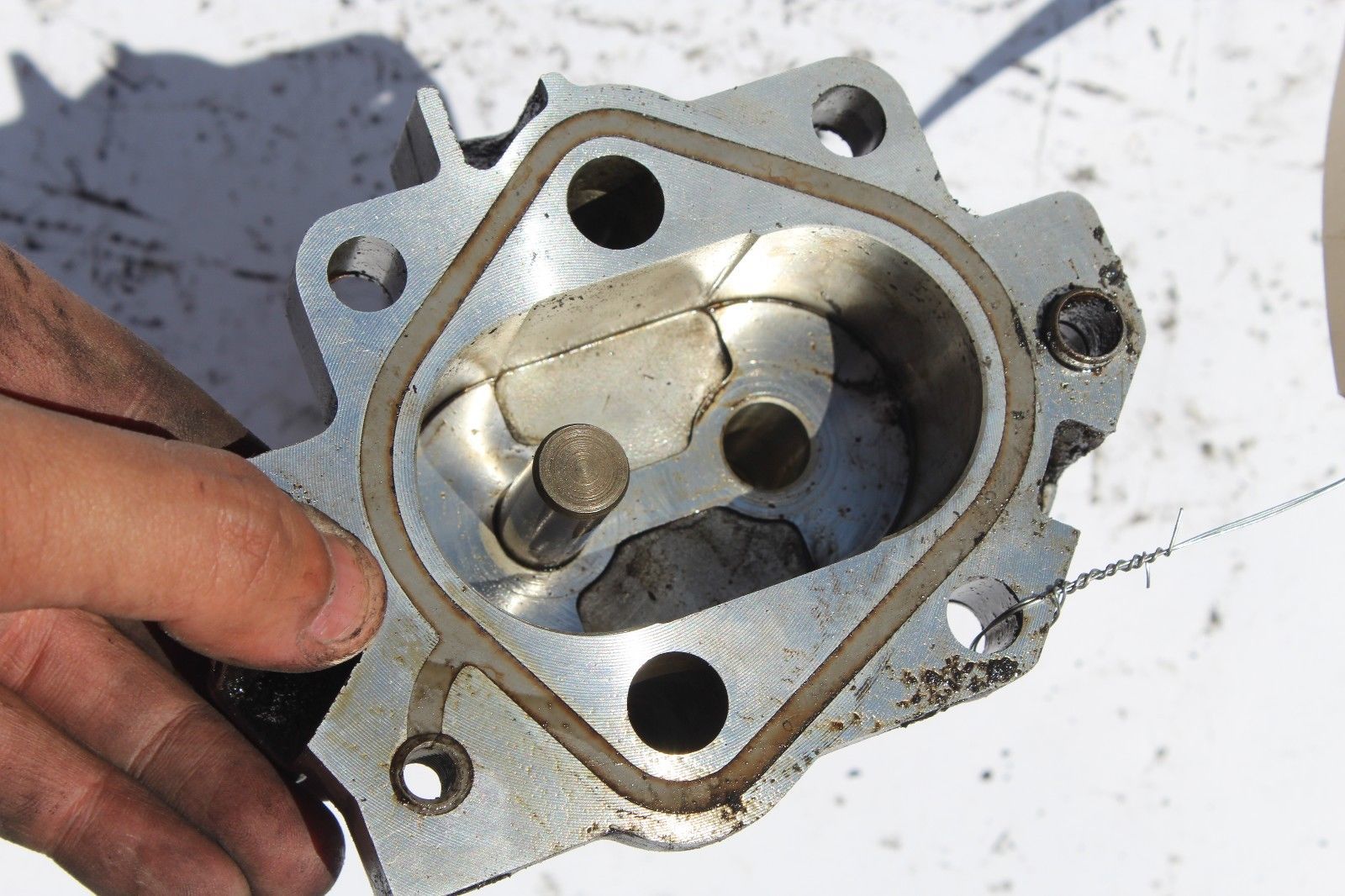 19992004 FORD MUSTANG V6 OIL FILTER HOUSING ADAPTER R3112 Other