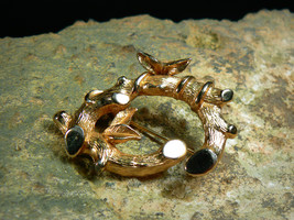 Rare Shamanic Heart Healing Antique Gold Bamboo Broch Izida Haunted No Djinn - $303.00