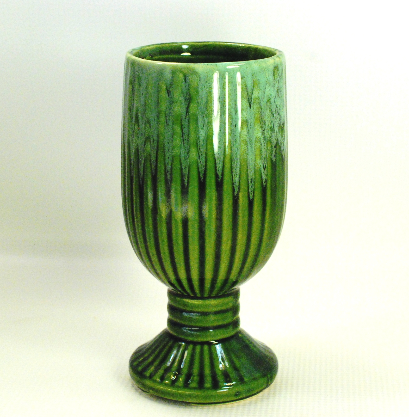 Green Drip Ribbed Footed Flower Vase Planter American Bisque Vintage