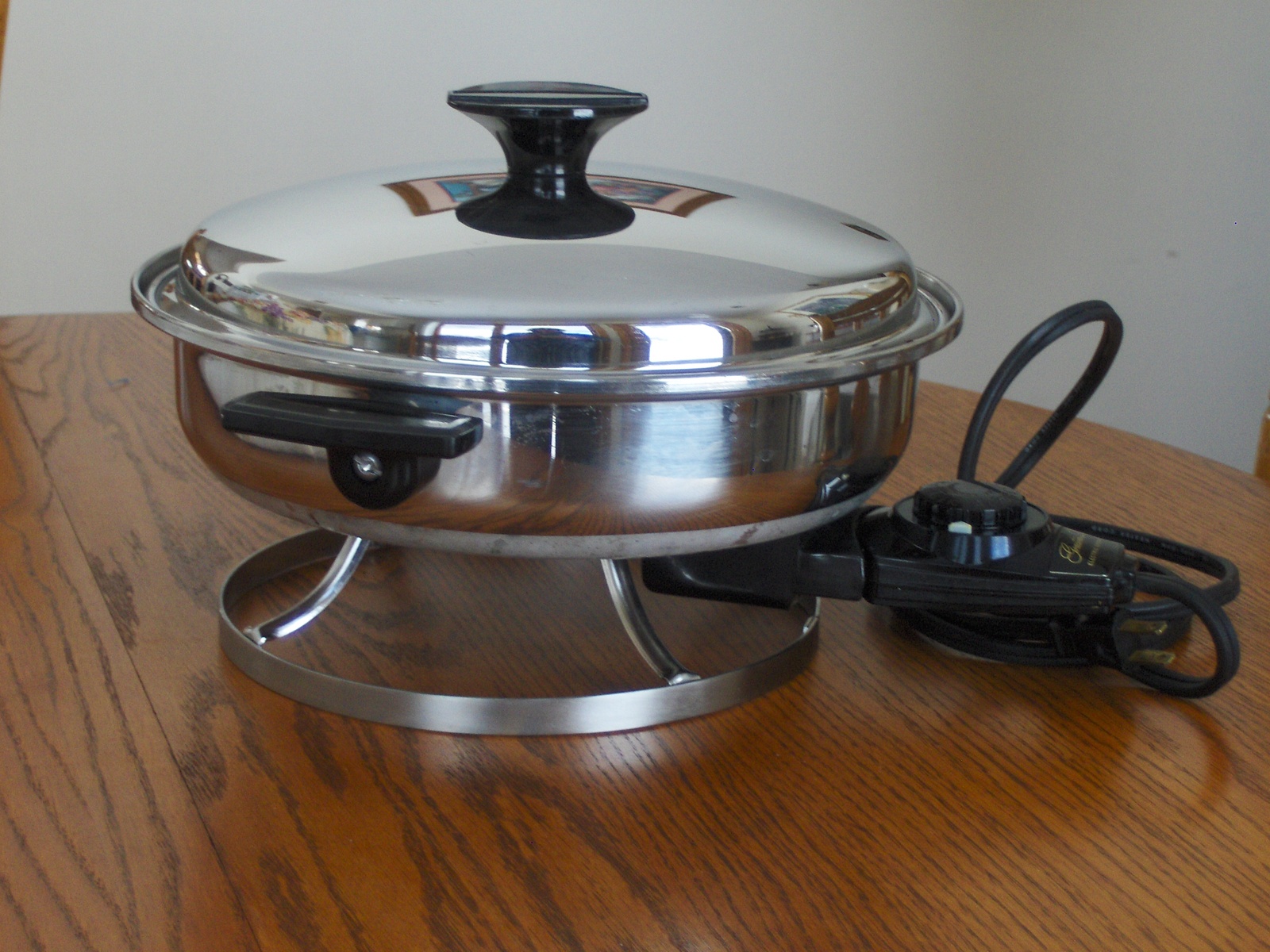 Gracious Lady Stainless Steel Electric Fry Pan Skillet Pedestal Base Electric Skillets