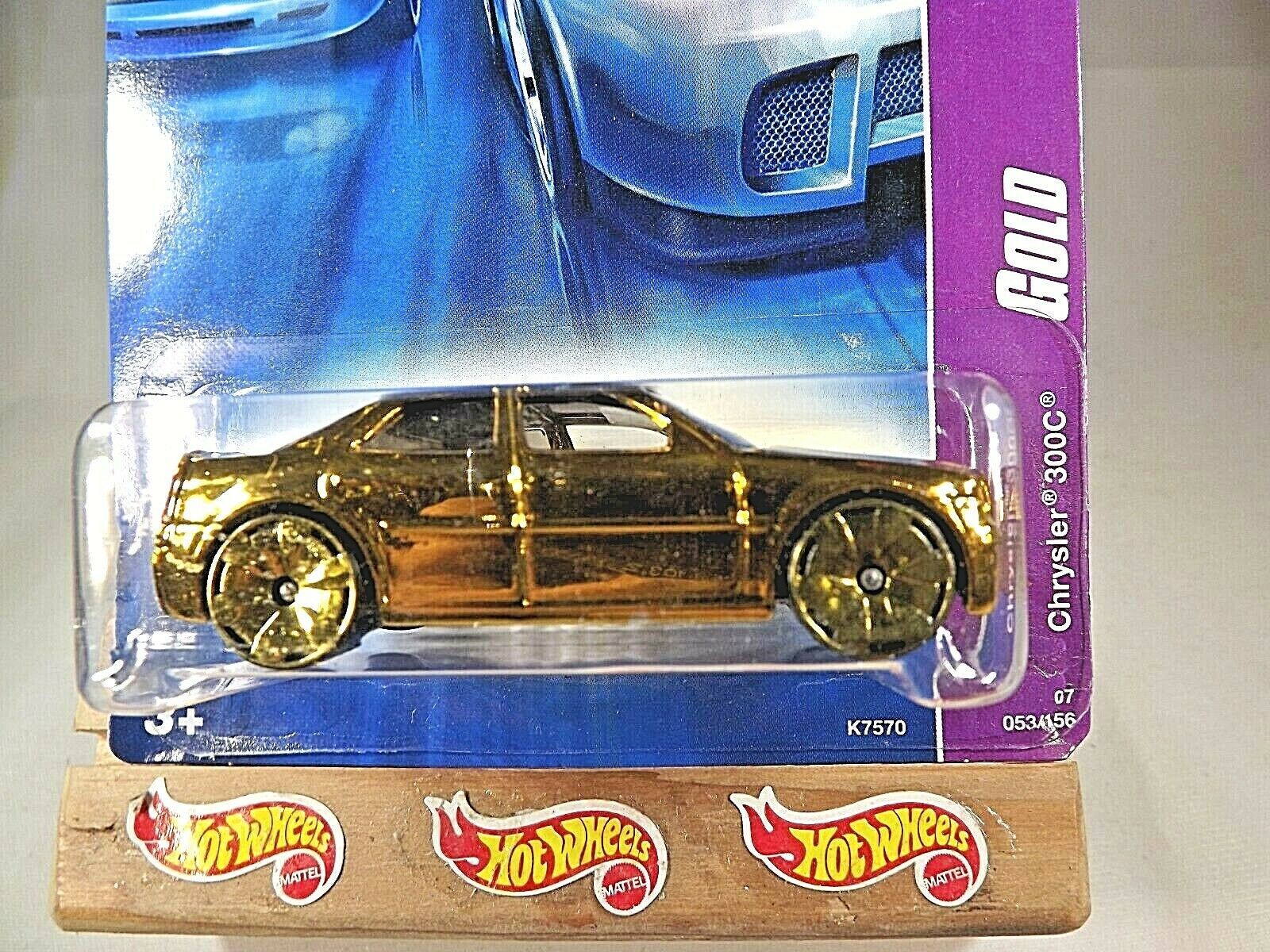 2007 Hot Wheels 53 Gold Rides 1/4 CHRYSLER 300C Gold w/Gold Bling Whls