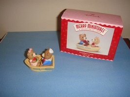 Hallmark 1996 Merry Miniatures Valentine Sweetheart Cruise - $9.99