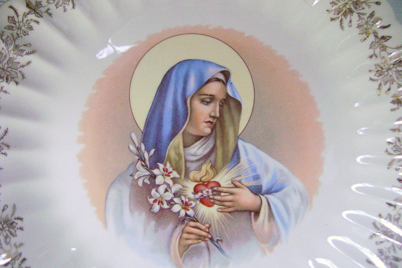 Primary image for Virgin Mary Mother Sacred Heart Madonna Vintage Plate from Sanders Mfg.