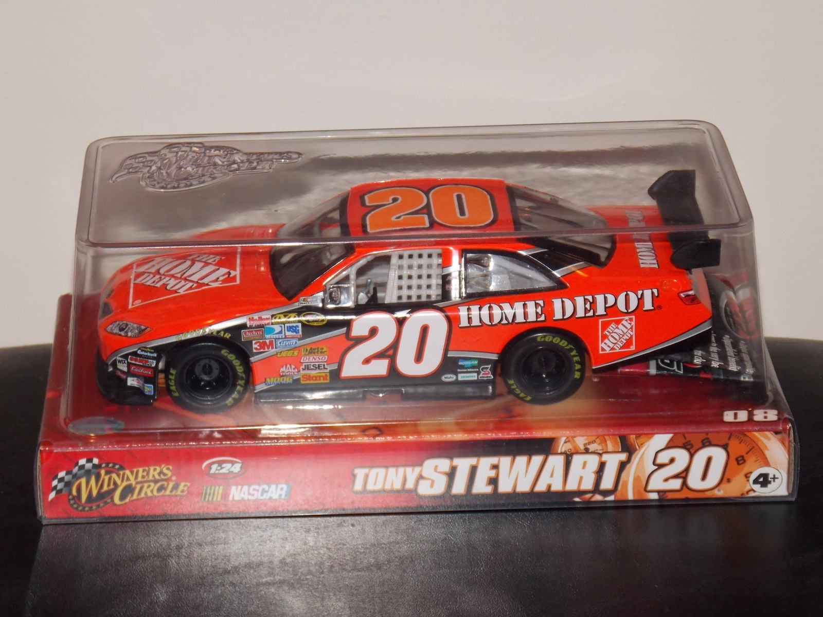 2008 Winners Circle Tony Stewart Home Depot Car 1:24 Scale New In The ...