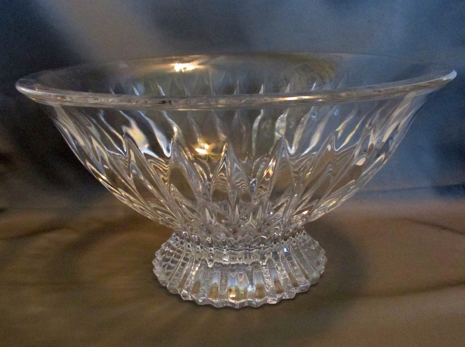 Mikasa Meridian 10" Lead Crystal Footed Bowl Crystal