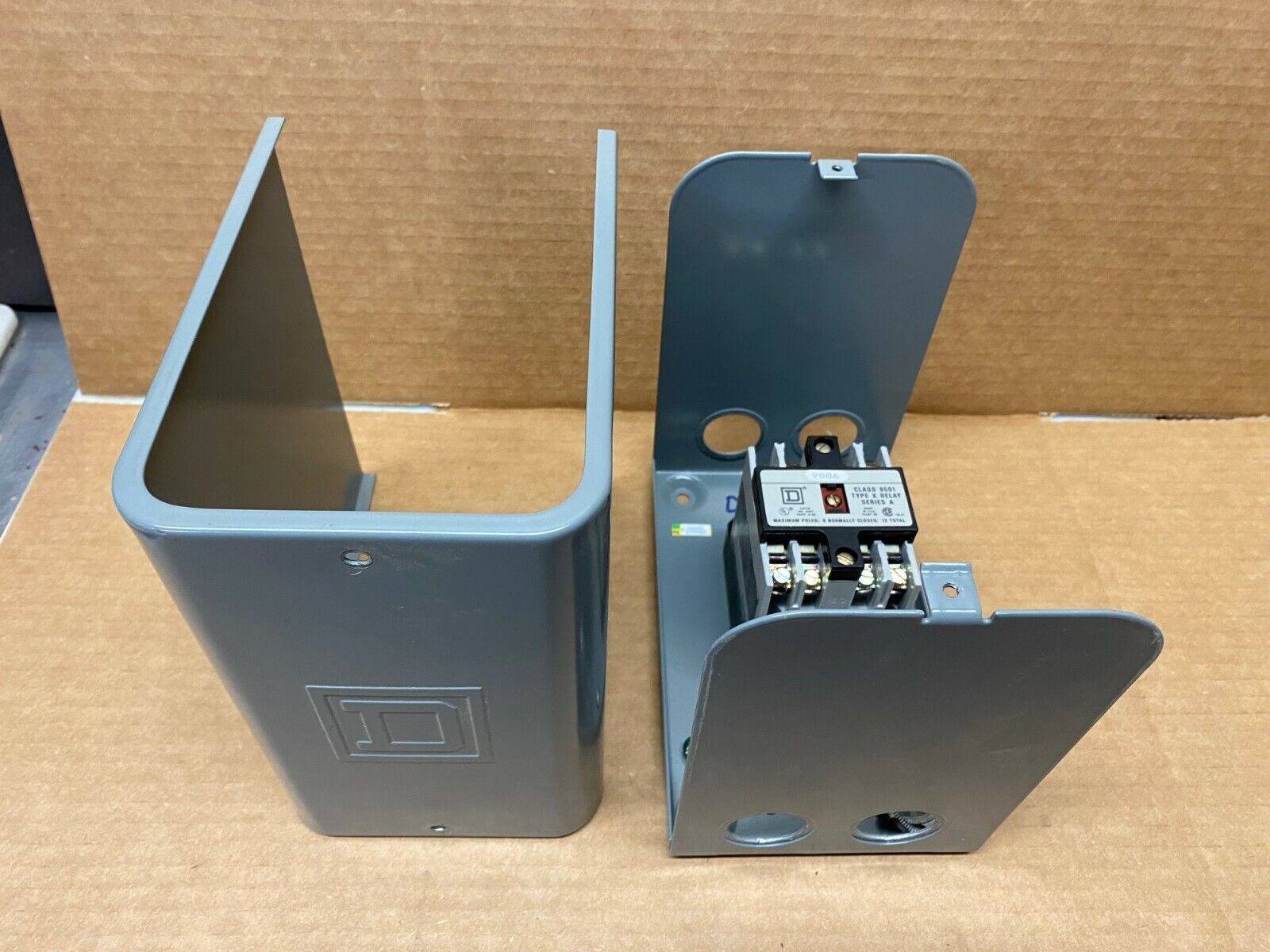 Square D Metal Gray Enclosure Box NEMA 1 Type X 8501 Relay Controller