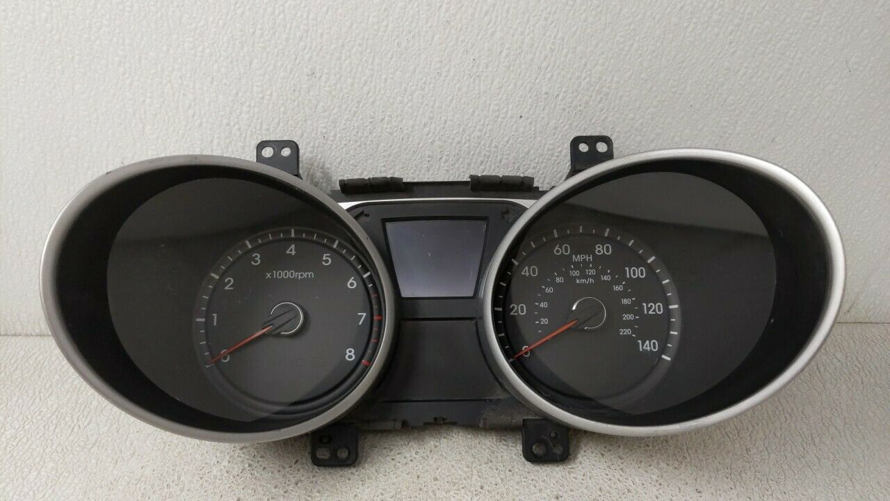 20102013 Hyundai Tucson Speedometer Instrument Cluster Gauges 940012s580 98607 Everything Else