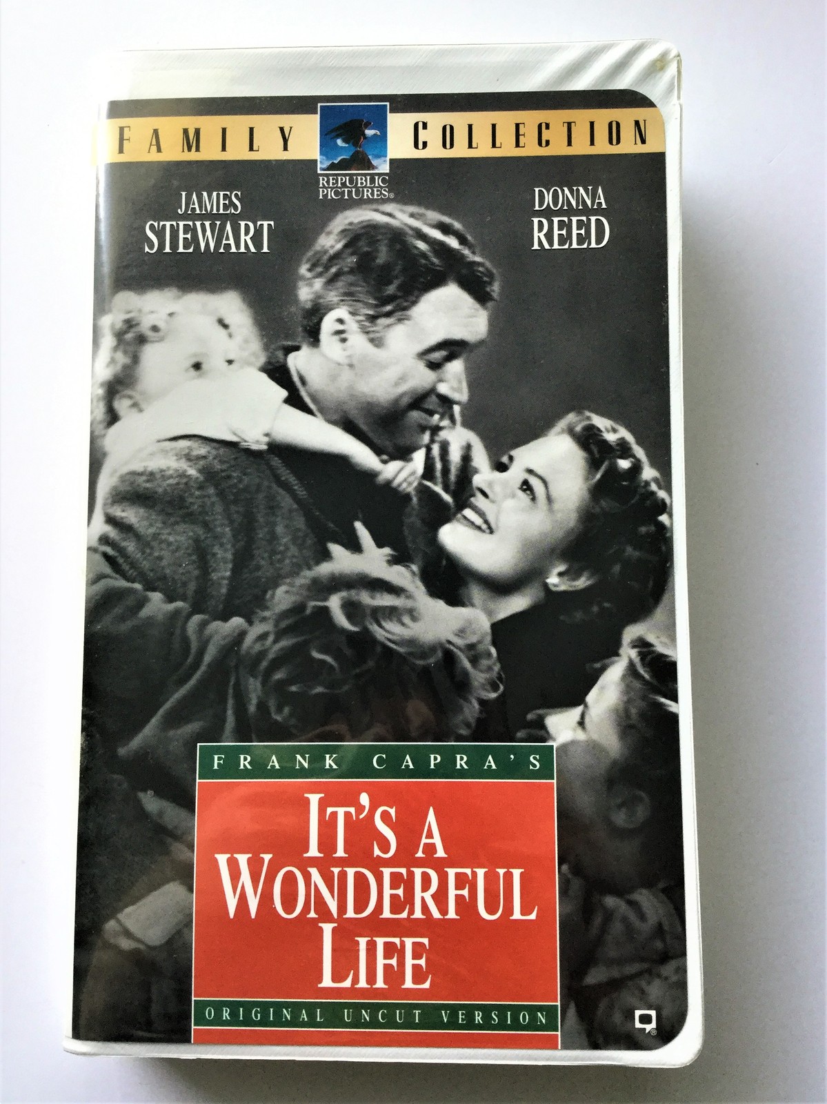 IT'S A WONDERFUL LIFE (VHS 1996) Black & White VHS Tapes