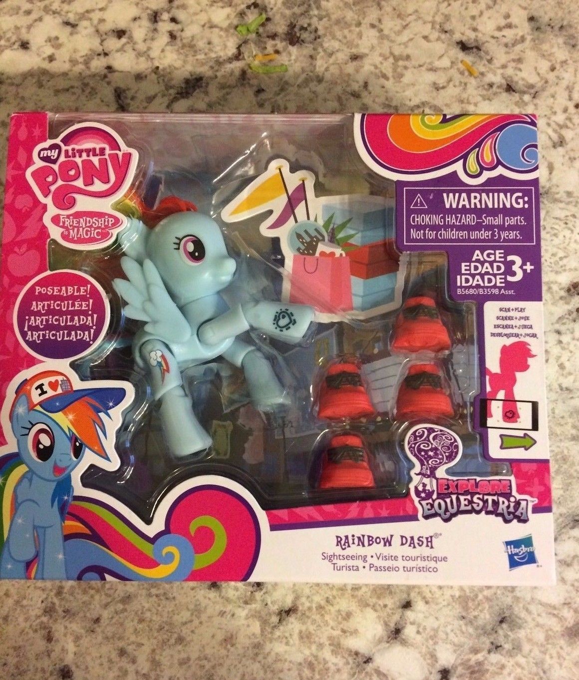 My Little Pony Friendship is Magic Rainbow Dash Sightseeing Figure by My Little Pony