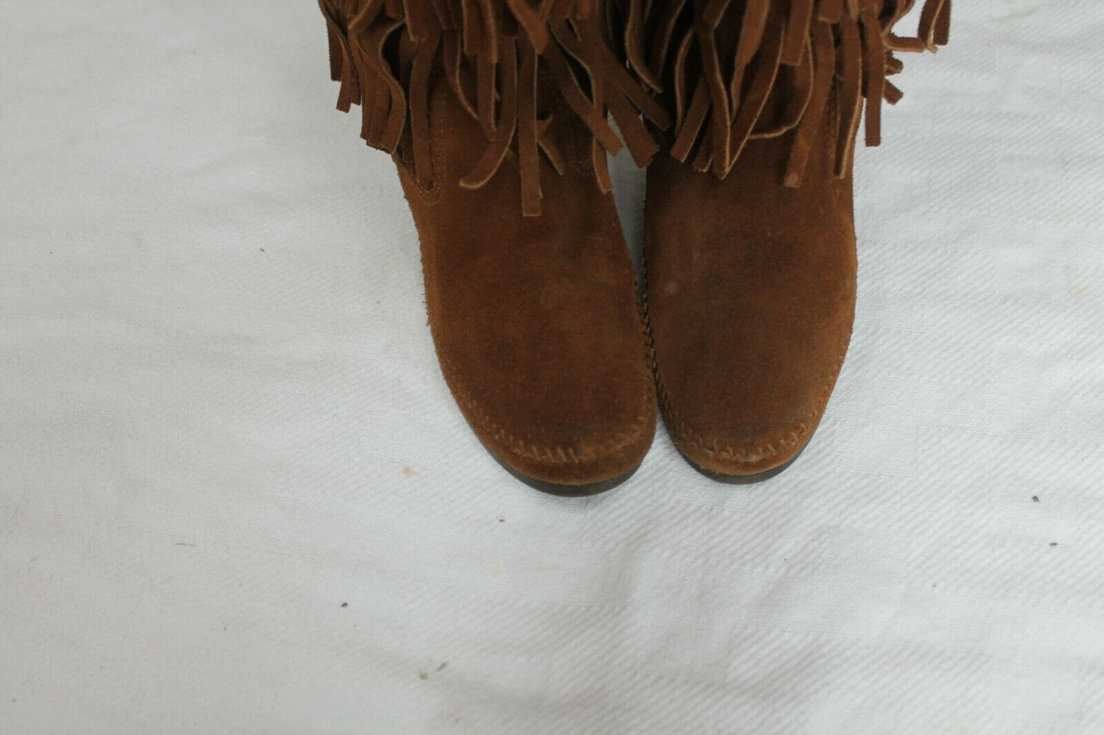 Minnetonka Size 9 Moccasin 1638 Brown Suede 3 Layer Fringe Calf High Boots - Brown