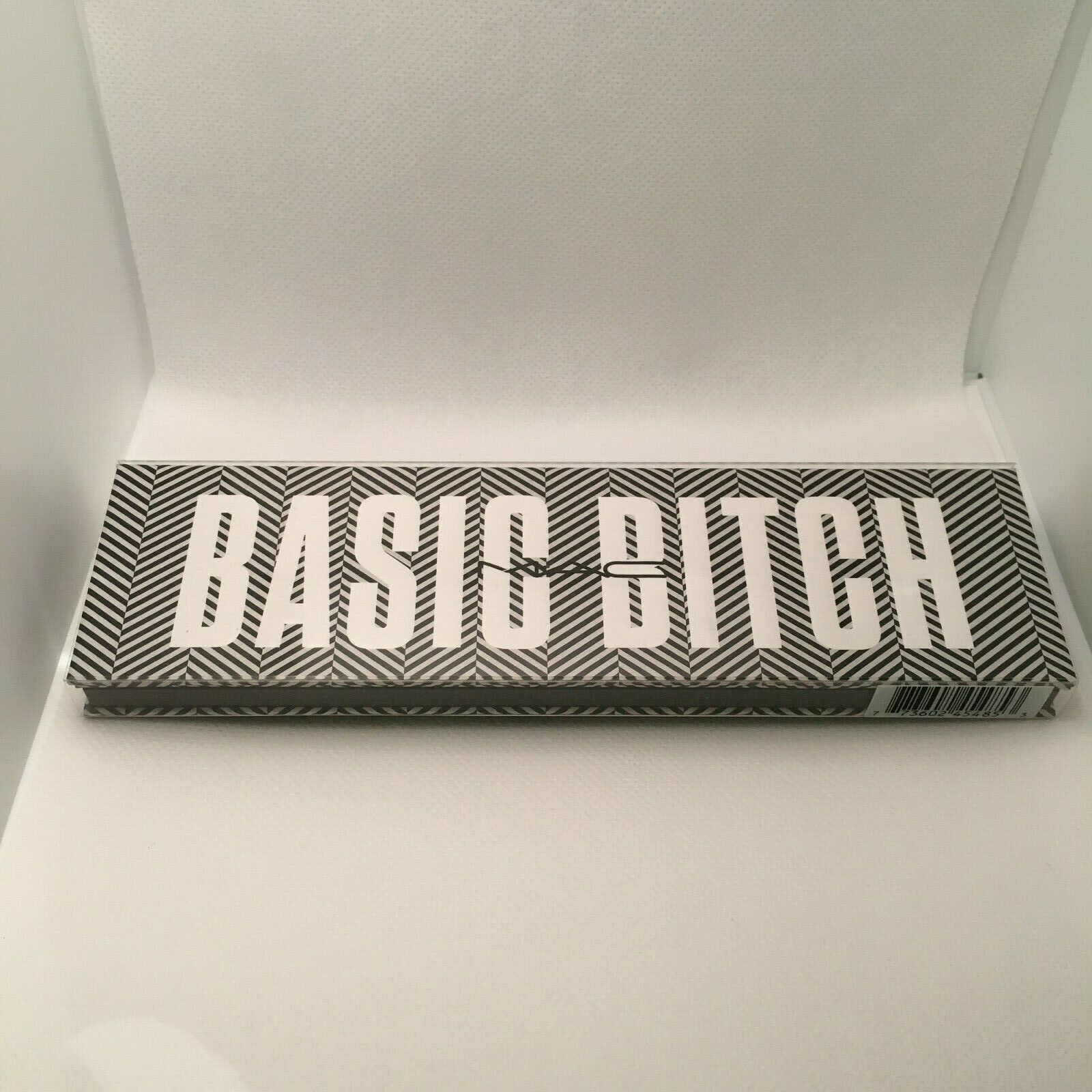 Primary image for MAC Girls Basic Bitch Palette
