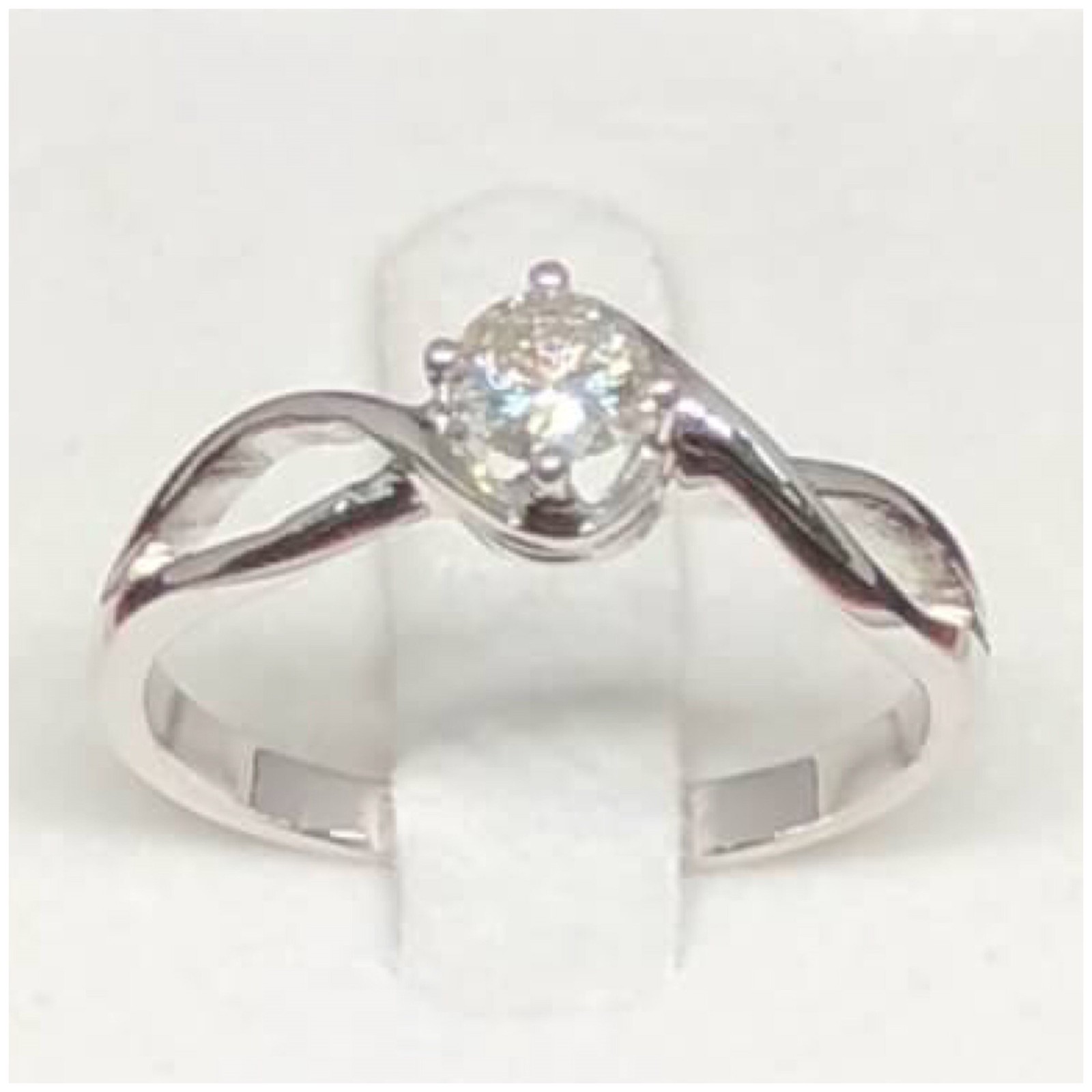 0.26 carat diamond