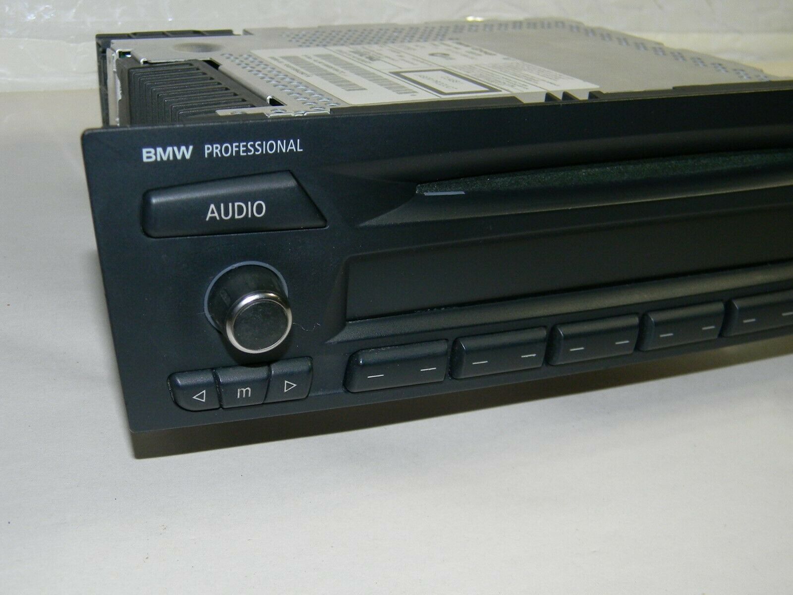 **BMW E90 316i 318i 320i 323i 325i 325xi 330d 330i 330xi Professional CD Player Car Stereos