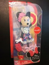 New Jakks Disney Minnie Mouse Trendy Traveler Poseable Doll - $12.86