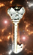 Haunted Antique Ring Queen Of Unlocking Love Passion Desire Secret Ooak Magick - $7,997.77