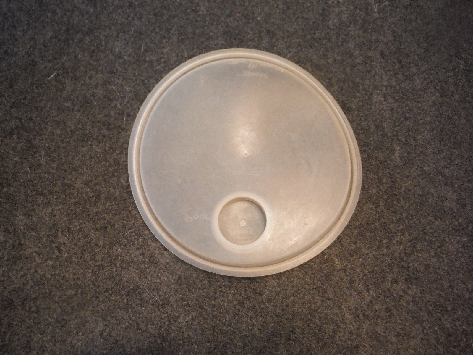 Tupperware 219 Sheer Replacement Seal for Pour All Canister 8" Round
