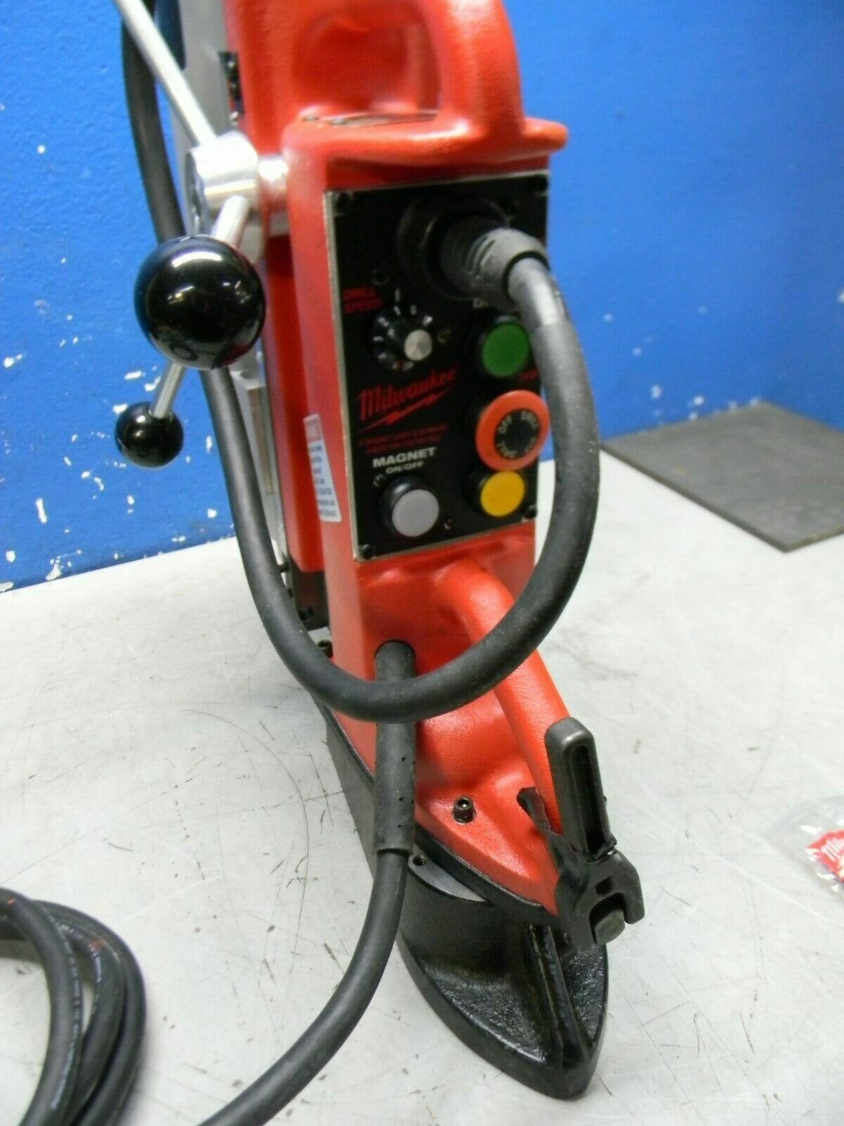 Milwaukee Portable Drill Press 11/4" Chuck 120V 42081