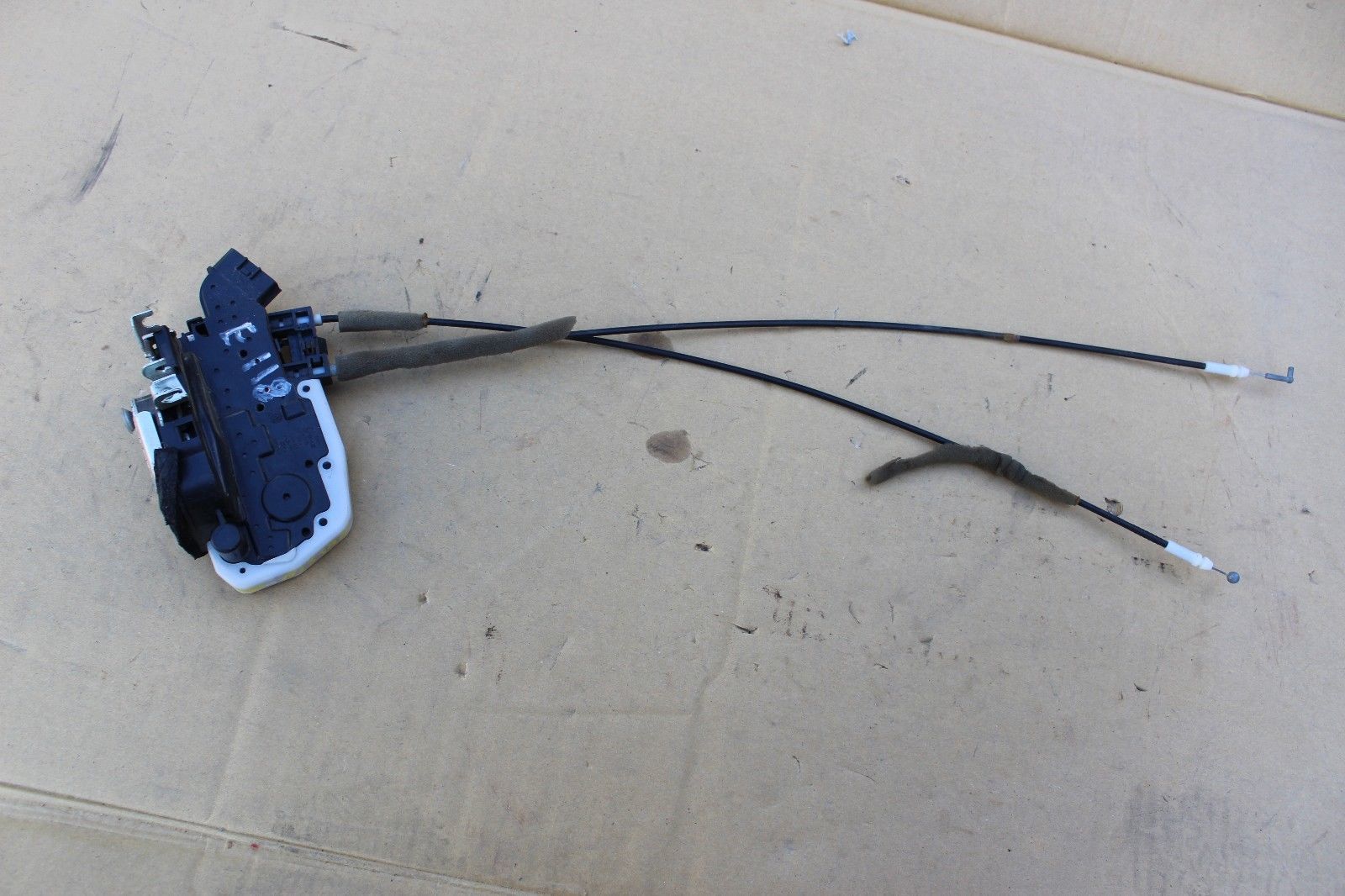 02 03 04 05 06 NISSAN ALTIMA DRIVER//LEFT REAR DOOR LOCK LATCH W// ACTUATOR OEM