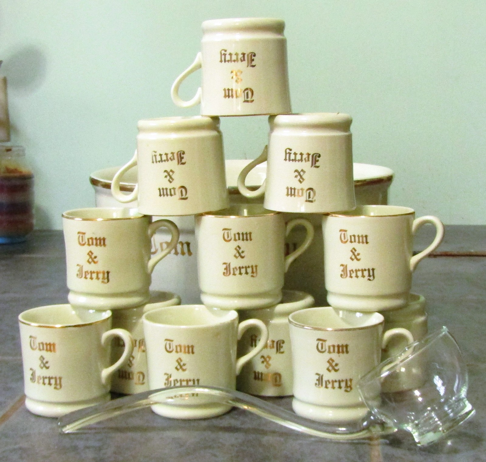 Vintage Tom And Jerry Punch/Eggnog Bowl Set by Hall12 Cups Bar Tools