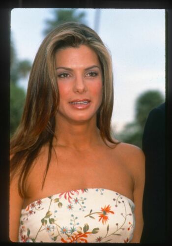 1997 SANDRA BULLOCK Original 35mm Slide Transparency SPEED MISS ...