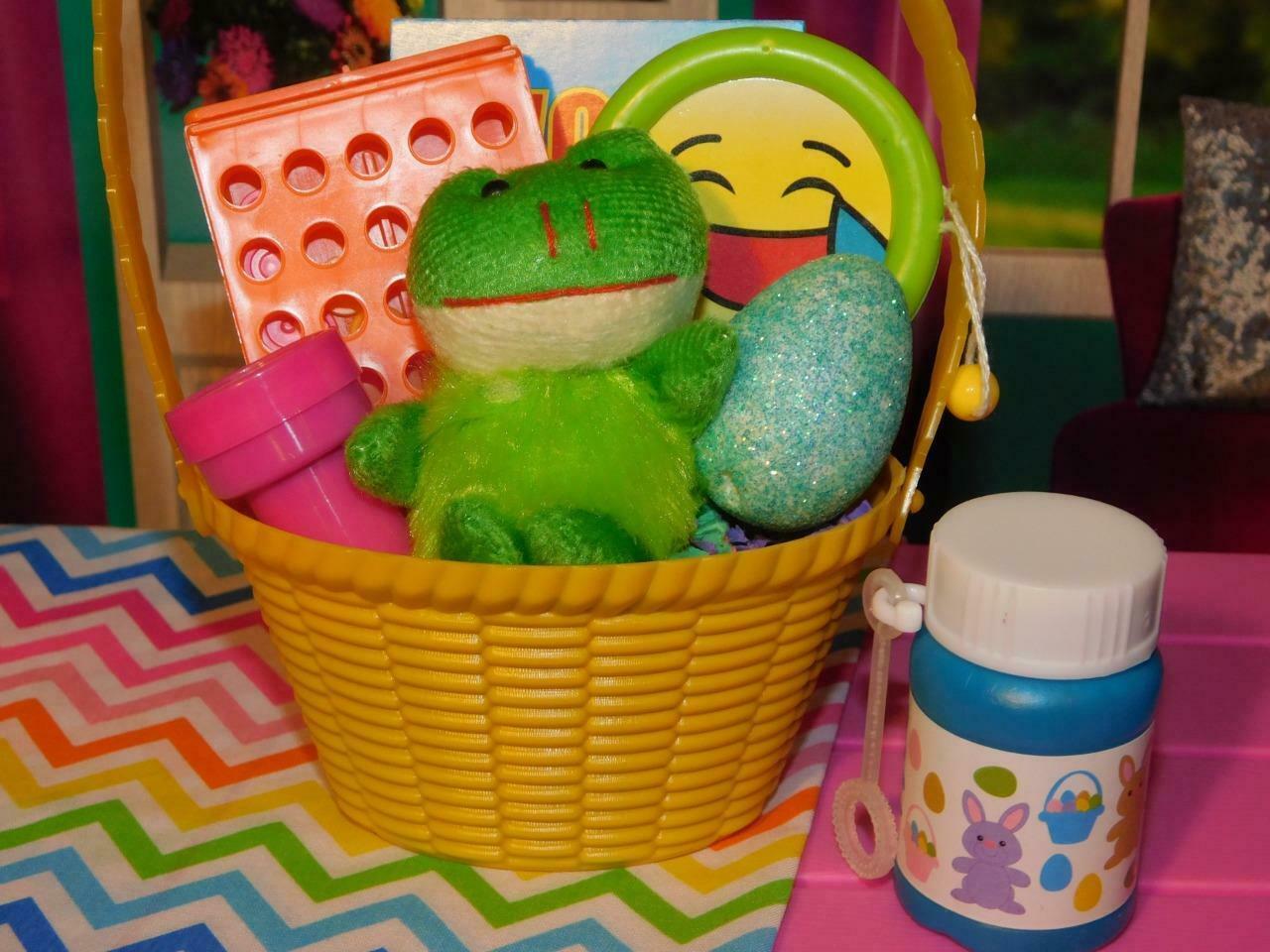Primary image for 18" Doll Easter Basket Green Frog Yellow fits Our Generation & American Girl Lot