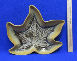 Large Leaf Shaped Stoneware Tray Decoration Country Originals Centerpiec... - $27.71