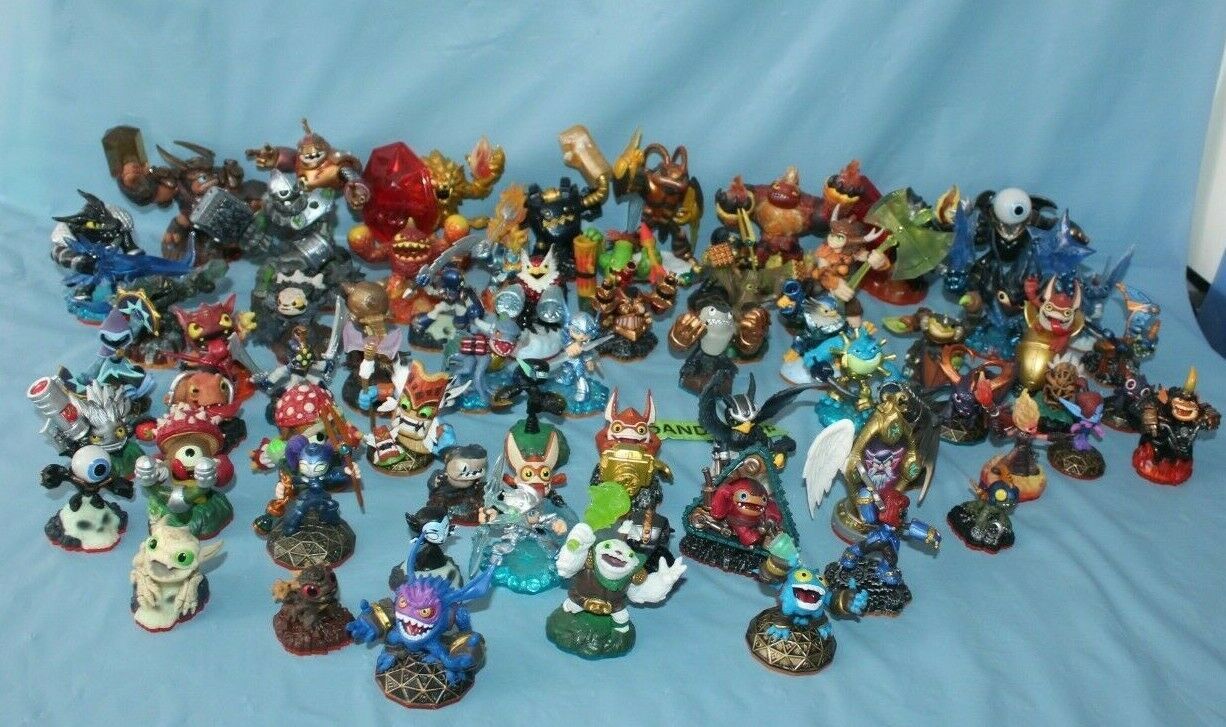 skylanders activision figures