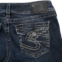 Silver Suki Surplus Dark Wash Thick Stitch Flap Pocket Boot Jeans Women ... - $34.53