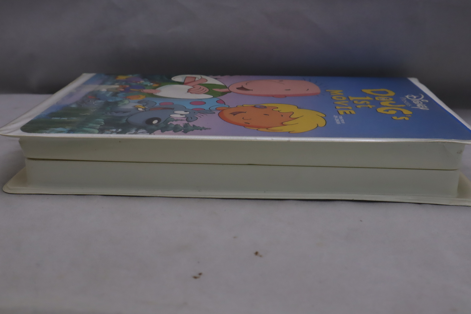 Disney Presents Doug’s First Movie Bonus Dougumentary Clamshell Vhs Movie Vhs Tapes