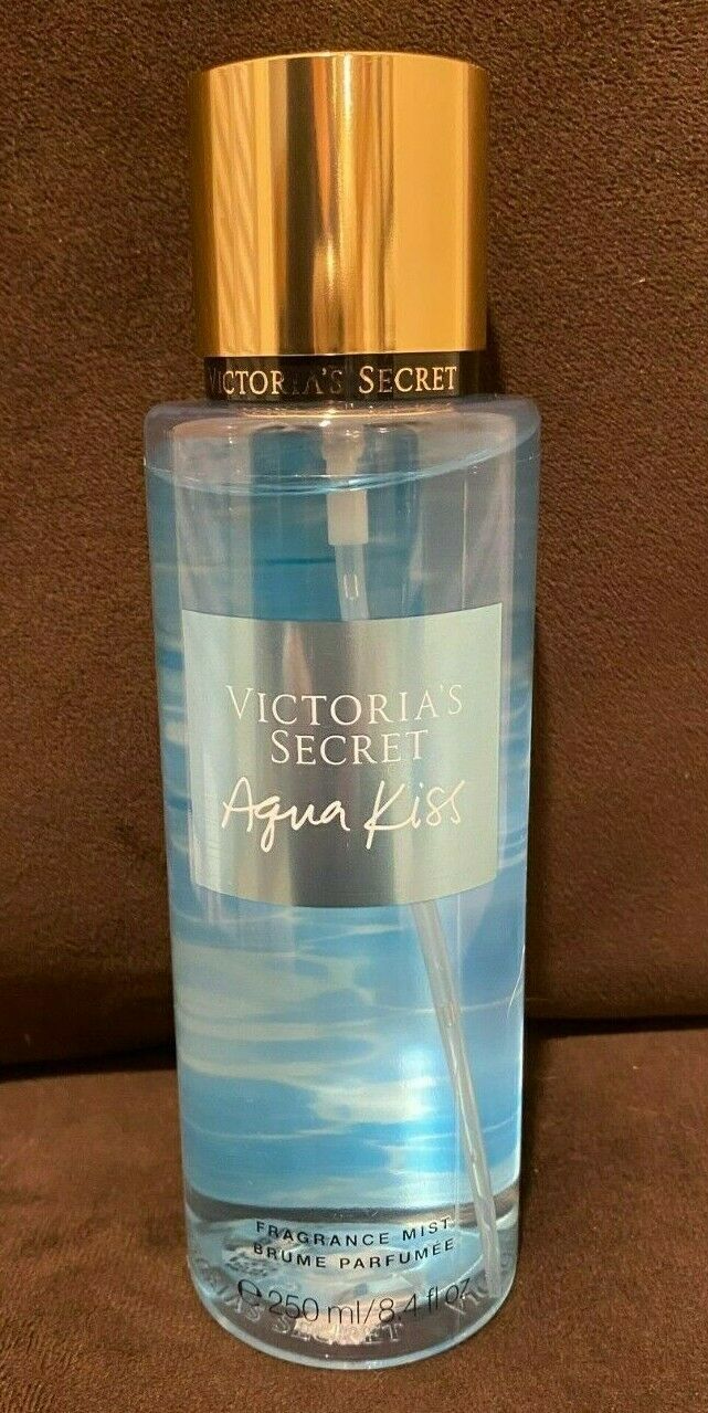 Primary image for NEW VICTORIA'S SECRET Aqua Kiss Fragrance Mist BRUME PARFUMEE