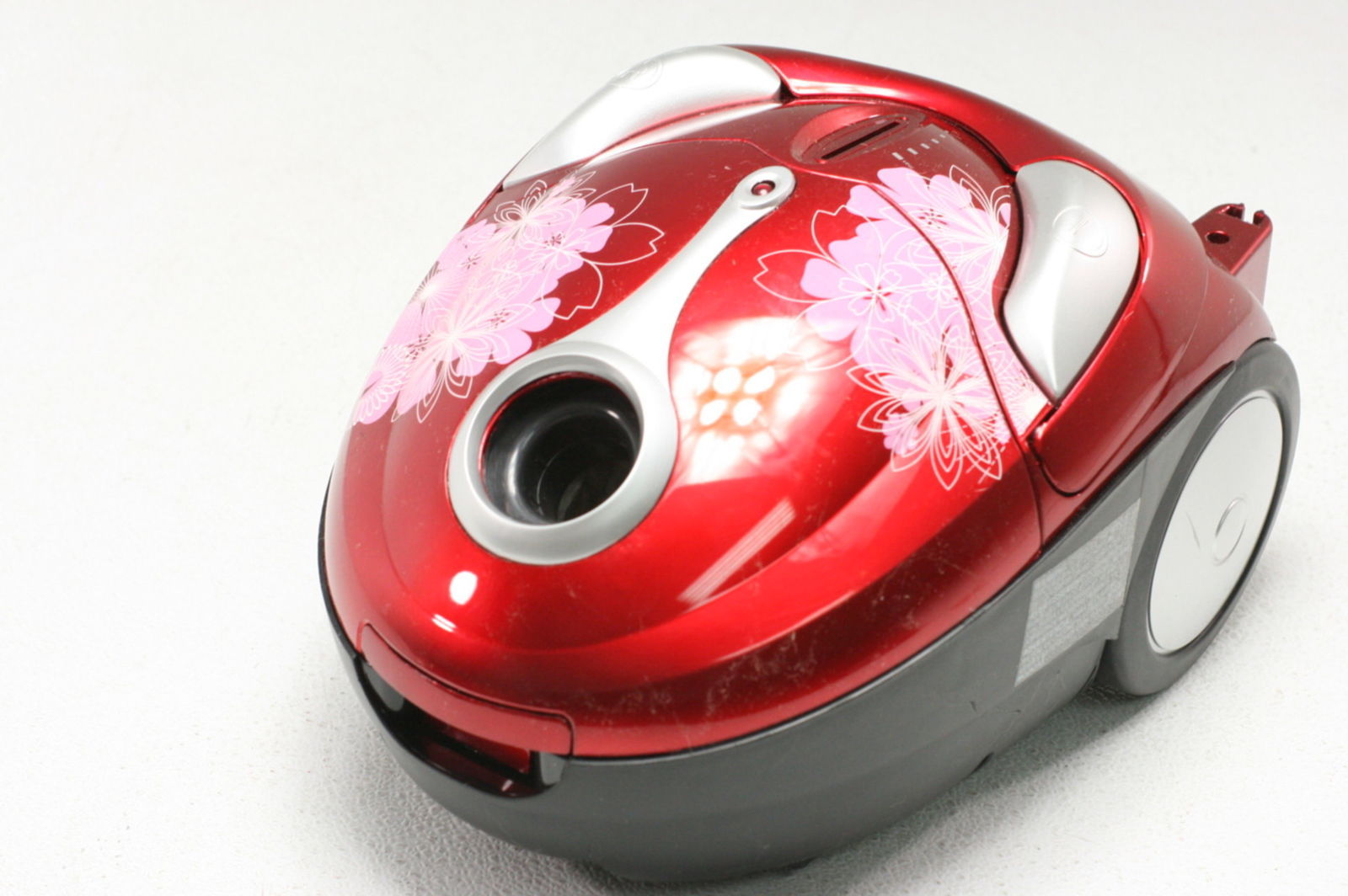 Dirt Devil Tattoo Crimson Bouquet Bagged Canister Vacuum SD30040BB