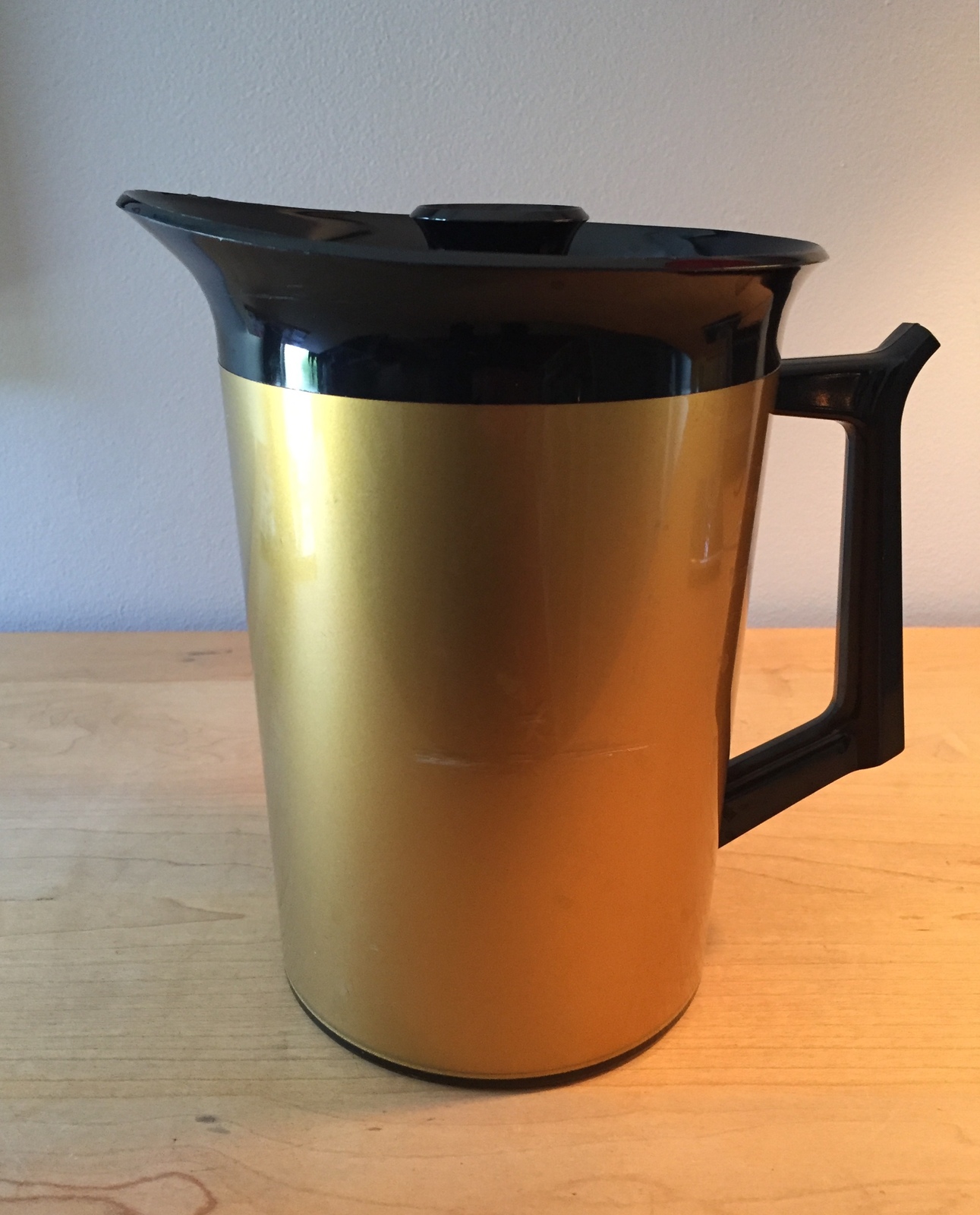 Vintage 70s ThermoServ 55oz insulated coffee thermos pitcher Pitchers