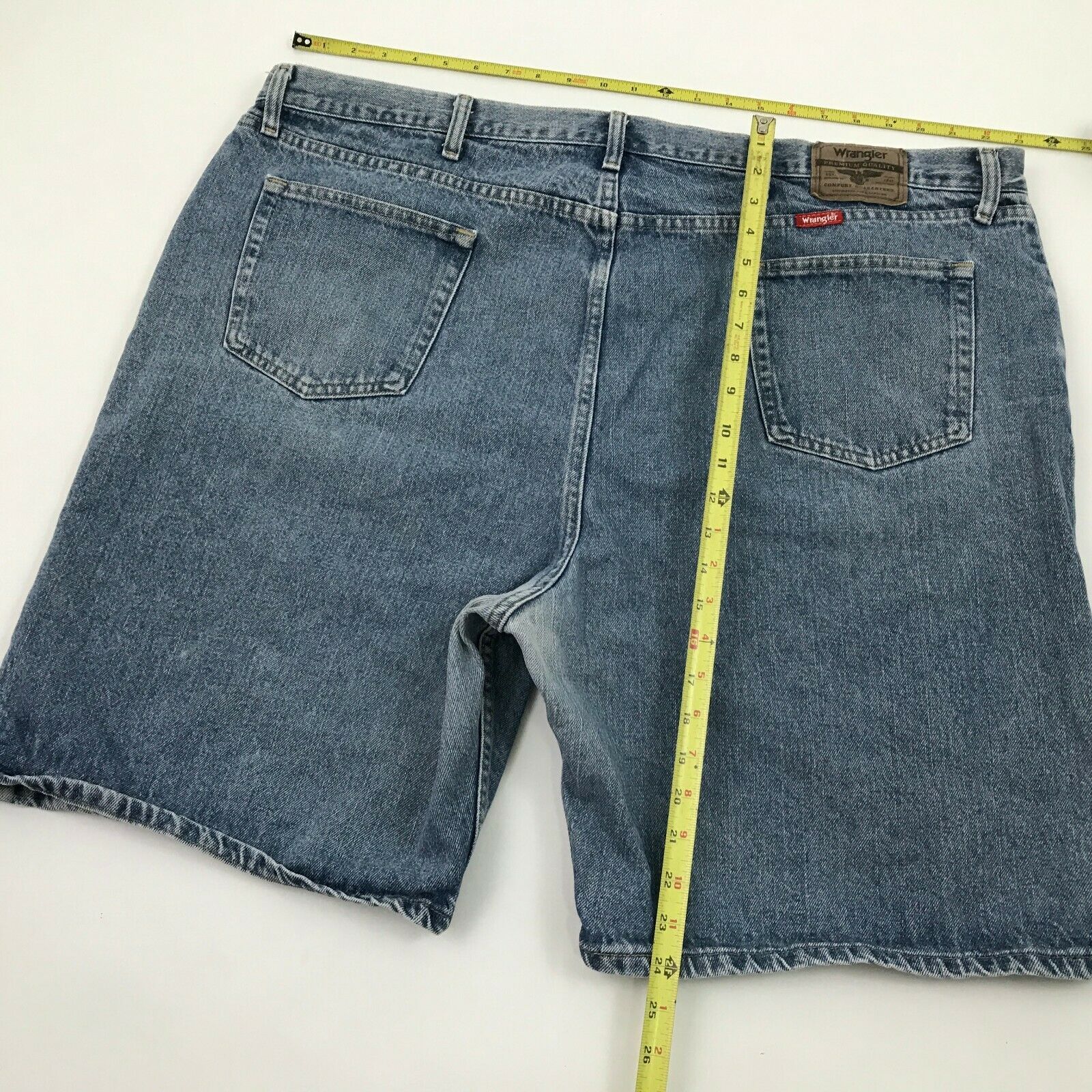 Wrangler Men's Size 48 Jean Shorts Relaxed Fit Denim Jorts Adult ...